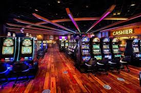 Зеркало Casino Flint